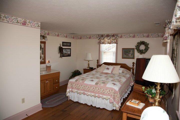 Grapevine House Winesburg Quarto foto